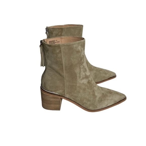 Nwot Steve Madden Amber Suede Leather Boots - Picture 3 of 13